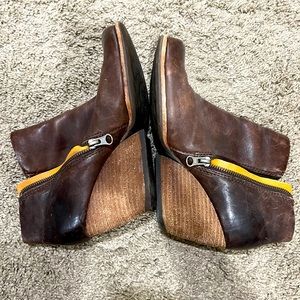 Korkease booties size 8.5